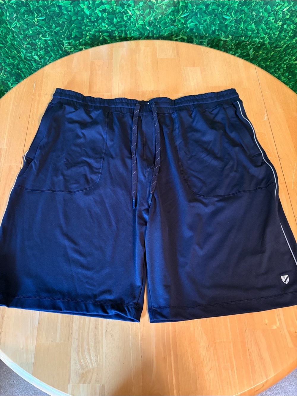 Daniel Cremieux Navy Athletic Drawstring Shorts with Contrast Piping